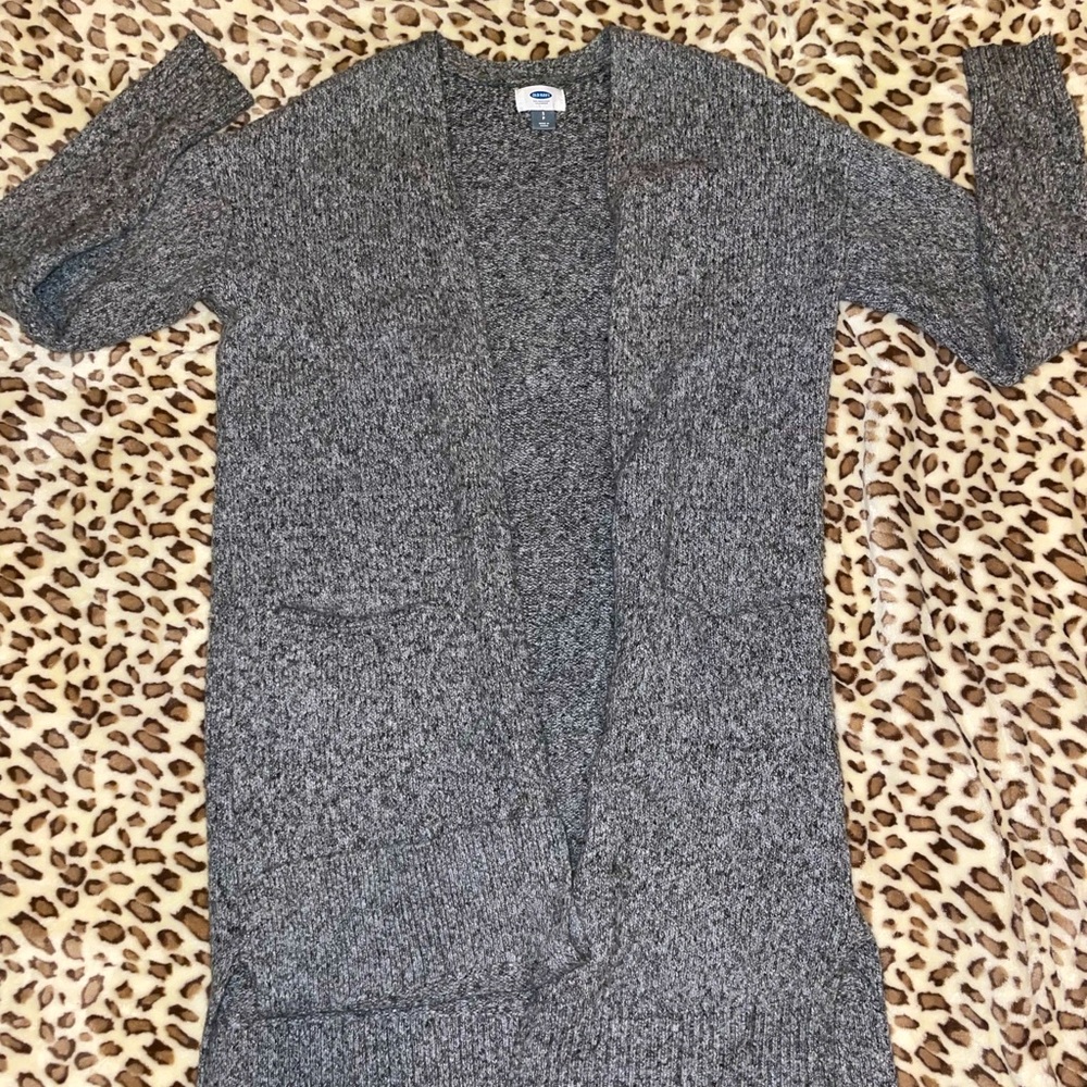 Old navy cardigan